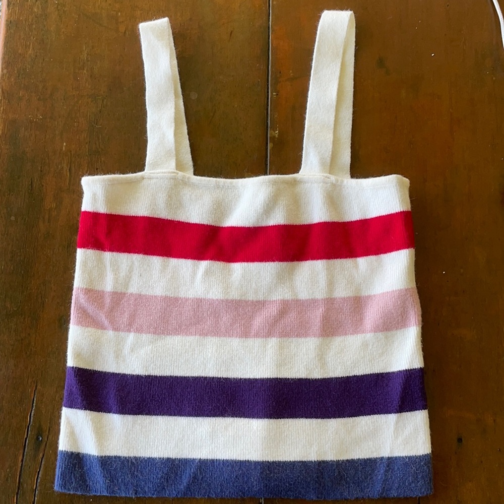 Moon & Madison sweater tank NWOT